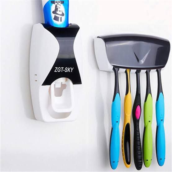 Toothbrush Dispenser – Automatic Toothpaste